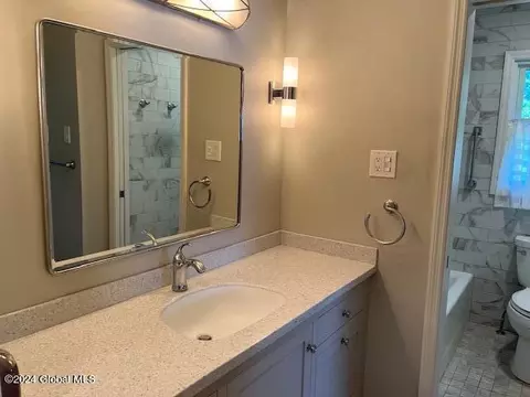 1144 Hendrickson Ave, Schenectady, NY 12309 photo 16