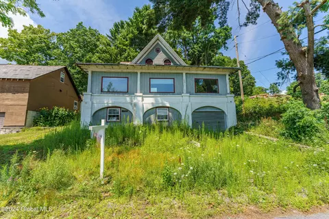 4789 Lake Shore Dr, Bolton Landing, NY 12814