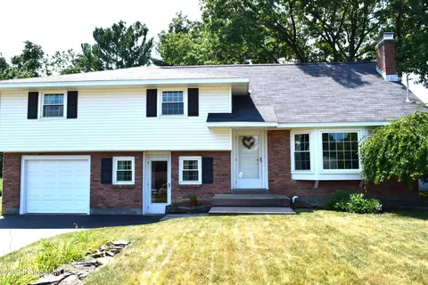 1035 Tomahawk Trl, Glenville, NY 12302