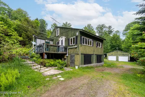 123 Shippee Rd, Corinth, NY 12822