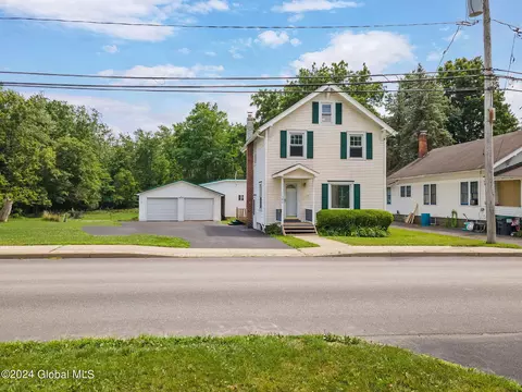 162 Macarthur Ave, Cobleskill, NY 12043 photo 3