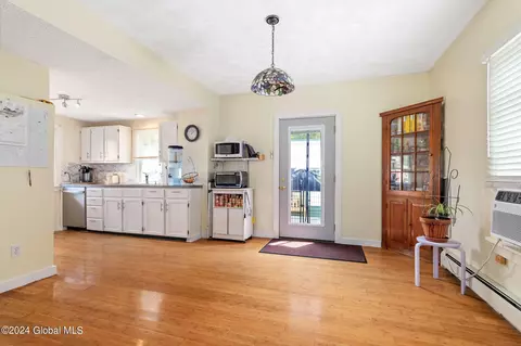 162 Macarthur Ave, Cobleskill, NY 12043 photo 7