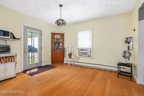 162 Macarthur Ave, Cobleskill, NY 12043 photo 9