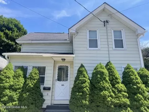 105 Division St, Gloversville, NY 12078