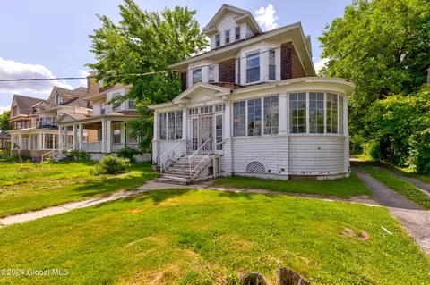 20 S Allen St, Albany, NY 12208