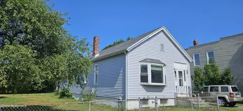 1231 5th Ave, Watervliet, NY 12189