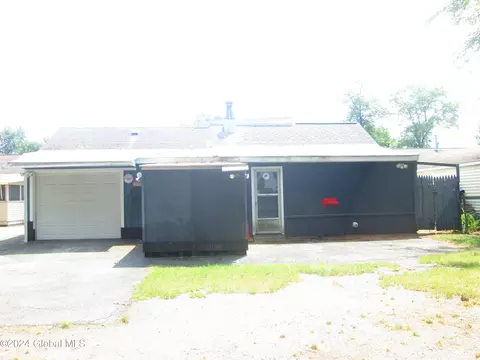 511 Chiswell Rd, Schenectady, NY 12304 photo 6