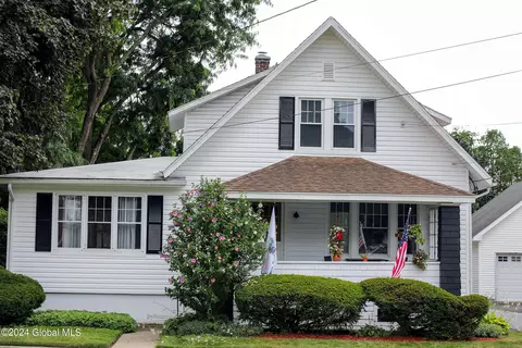 112 Prindle Ave, Johnstown, NY 12095