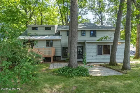 162 Willow Ln, Glenville, NY 12302 photo 6
