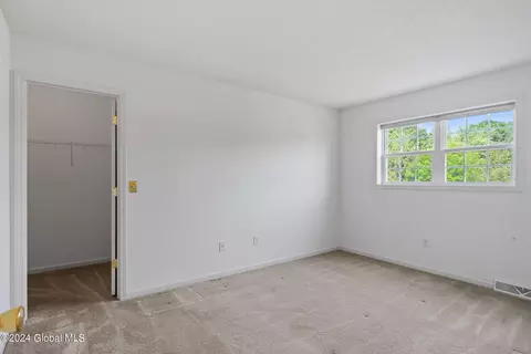 36 Raylinsky Ln # A, Mechanicville, NY 12118 photo 40