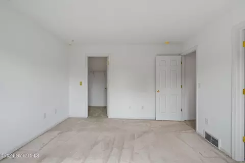 36 Raylinsky Ln # A, Mechanicville, NY 12118 photo 37