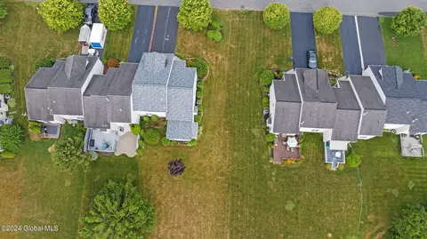 36 Raylinsky Ln # A, Mechanicville, NY 12118 photo 52