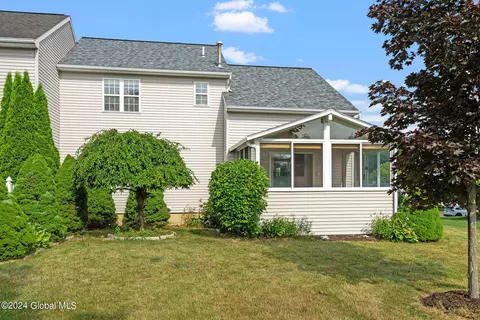 36 Raylinsky Ln # A, Mechanicville, NY 12118 photo 7