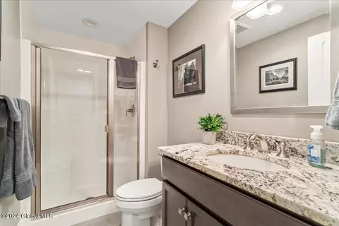 Bath - 31 Abbey Rd, Delmar, NY 12054 photo 5 of 5