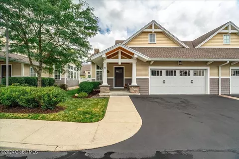Exterior - 31 Abbey Rd, Delmar, NY 12054 photo 2 of 5