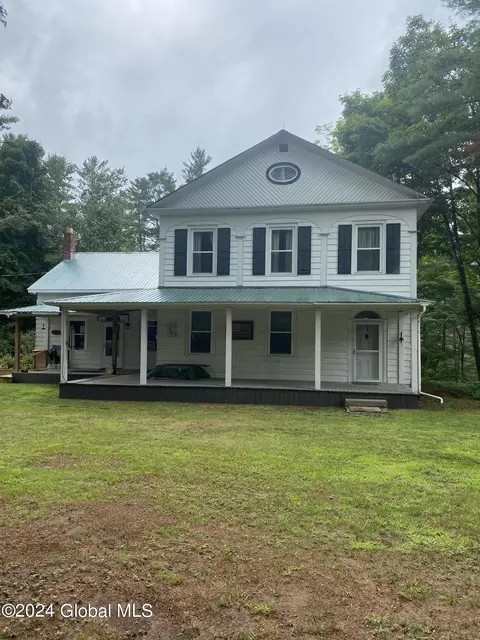 85 Caza Turn Rd, North Hudson, NY 12855