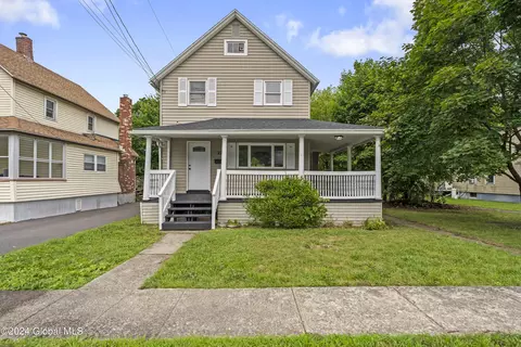 22 Van Buren Ave, Ravena, NY 12143