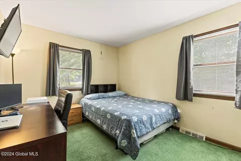 39 Warwick Way, Schenectady, NY 12309 photo 20