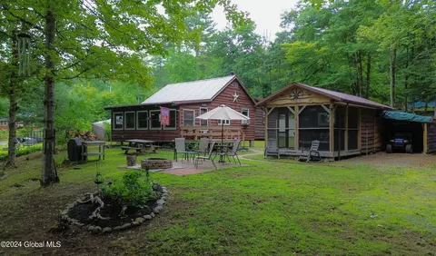 28 Rosebloom Rd, Hadley, NY 12835