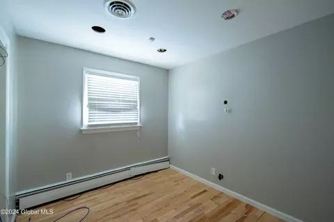 255 Marshall Ave, Schenectady, NY 12304 photo 14