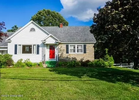 1433 Midline Rd, Amsterdam, NY 12010