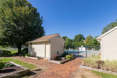 20 Quincy Rd, Glenmont, NY 12077 photo 45