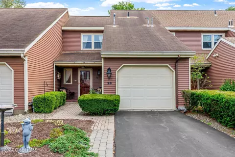 20 Quincy Rd, Glenmont, NY 12077 photo 41
