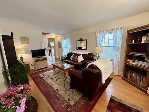 215 Broad St, Scotia, NY 12302 photo 3
