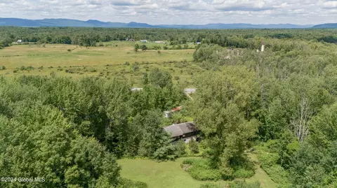 543 Ny-29, Broadalbin, NY 12025