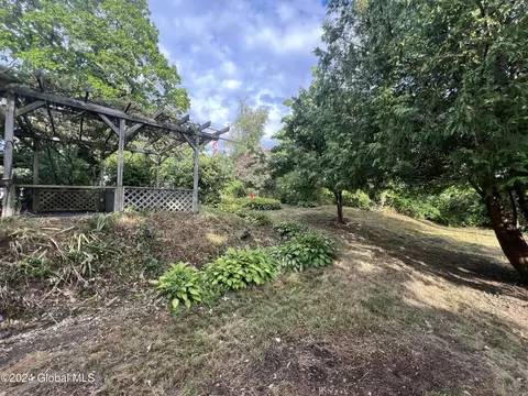 470 Twelfth St, Schenectady, NY 12306 photo 46