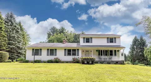 62 Blessing Rd, Slingerlands, NY 12159