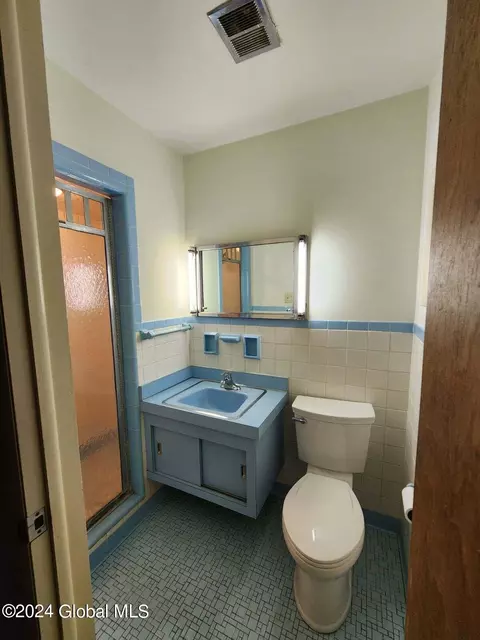 903 Londonderry Ct, Schenectady, NY 12309 photo 24