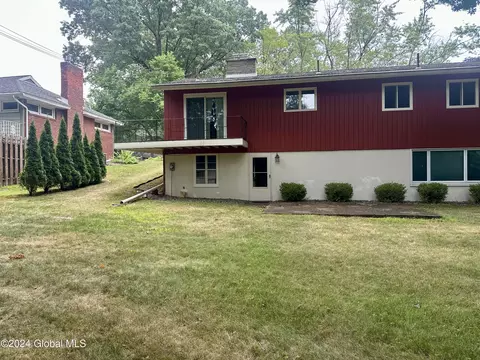 903 Londonderry Ct, Schenectady, NY 12309 photo 44