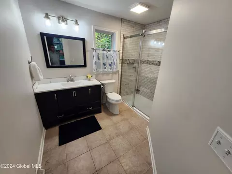 Bath - 79 Damascus Dr, Gansevoort, NY 12831 photo 4 of 7