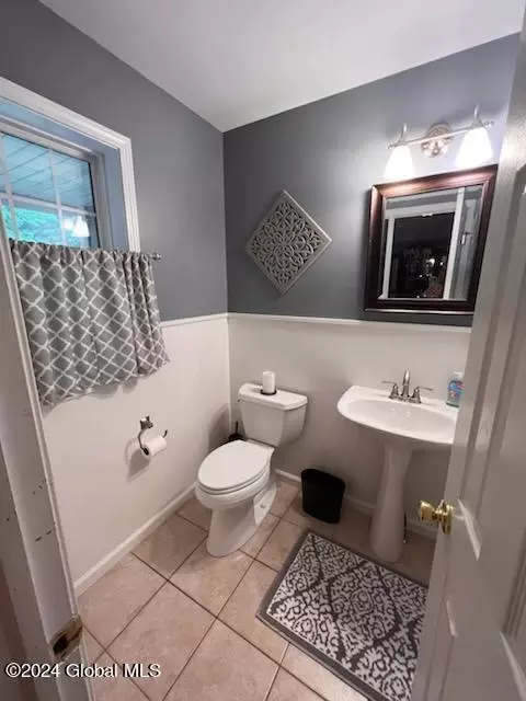 Bath - 79 Damascus Dr, Gansevoort, NY 12831 photo 1 of 7