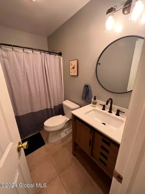 Bath - 79 Damascus Dr, Gansevoort, NY 12831 photo 2 of 7