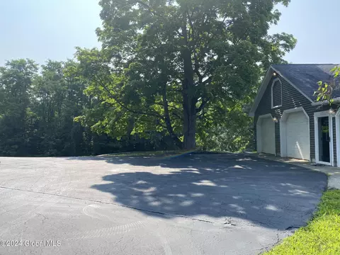 Exterior - 579 Coot Hill Rd, Argyle, NY 12809 photo 7 of 31