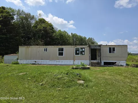 1931 Carter Slocum Rd, Marathon, NY 13803