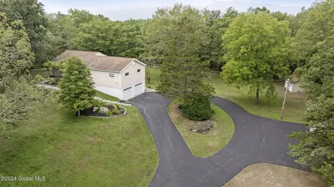 223 Bethel Ridge Rd, Catskill, NY 12414