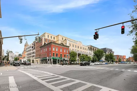 19 Washington St #362 C, Saratoga Springs, NY 12866