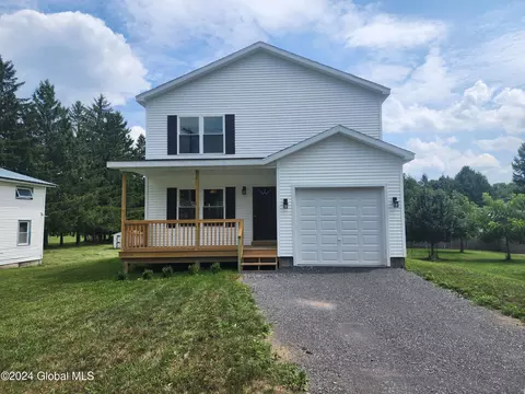 158 Quarry St, Cobleskill, NY 12043 photo 1