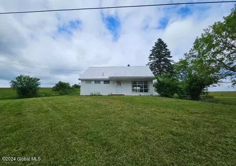 1986 Township Rd, Delanson, NY 12053