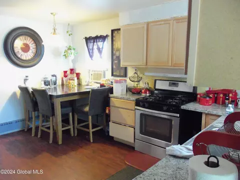 1444 Dewitt St, Schenectady, NY 12303 photo 11
