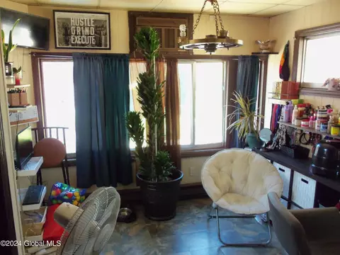 1444 Dewitt St, Schenectady, NY 12303 photo 12
