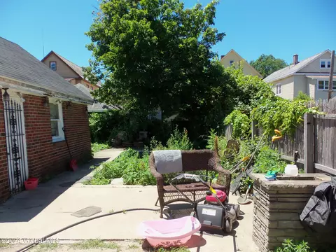 1444 Dewitt St, Schenectady, NY 12303 photo 25
