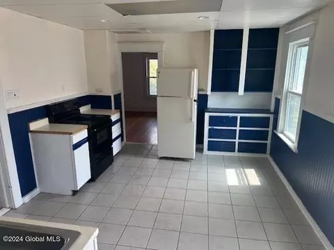Kitchen - 1258 Webster St, Schenectady, NY 12303 photo 2 of 2