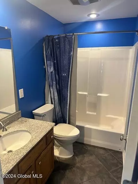 Bath - 1258 Webster St, Schenectady, NY 12303 photo 1 of 2