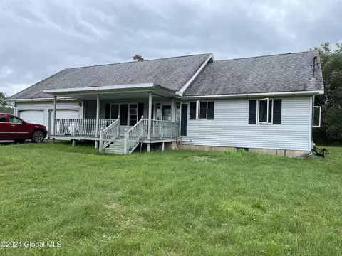 366 West Rd, Argyle, NY 12809