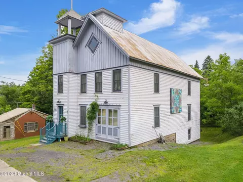 254 Summit St, Richmondville, NY 12149