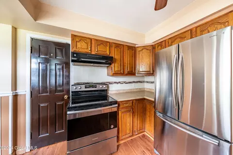 Kitchen - 1951 Tower Ave, Schenectady, NY 12304 photo 3 of 3